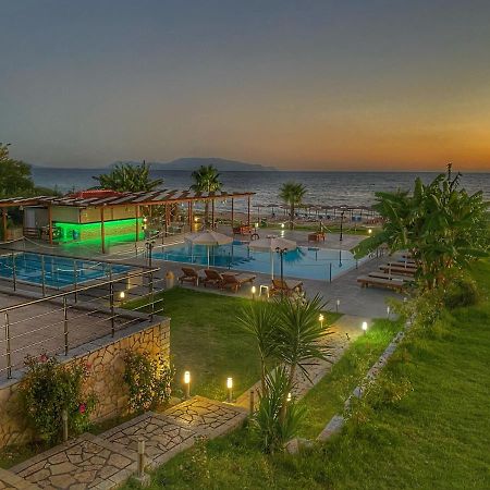 Ocean Hotel Resort Kastrosikiá Exterior foto