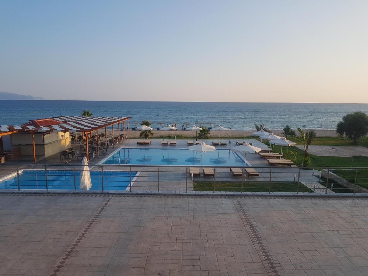 Ocean Hotel Resort Kastrosikiá Exterior foto